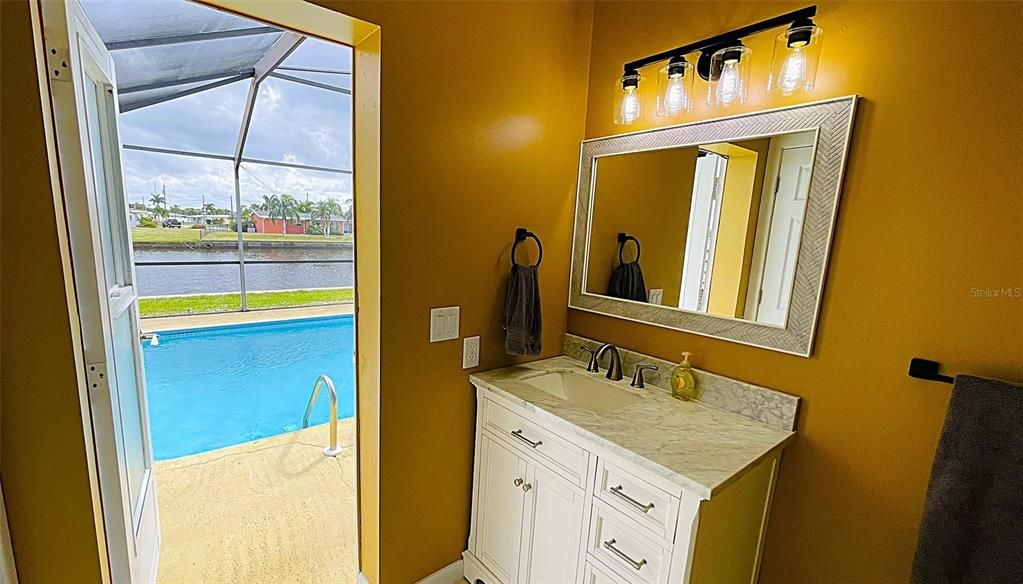 Activo con contrato: $359,900 (3 camas, 2 baños, 1427 Pies cuadrados)