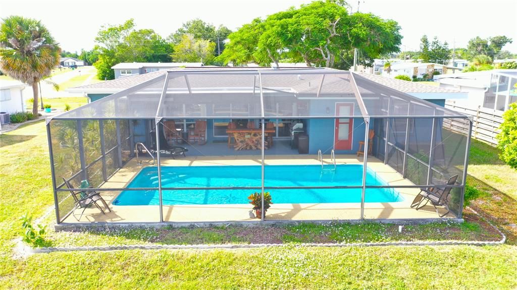 Activo con contrato: $359,900 (3 camas, 2 baños, 1427 Pies cuadrados)