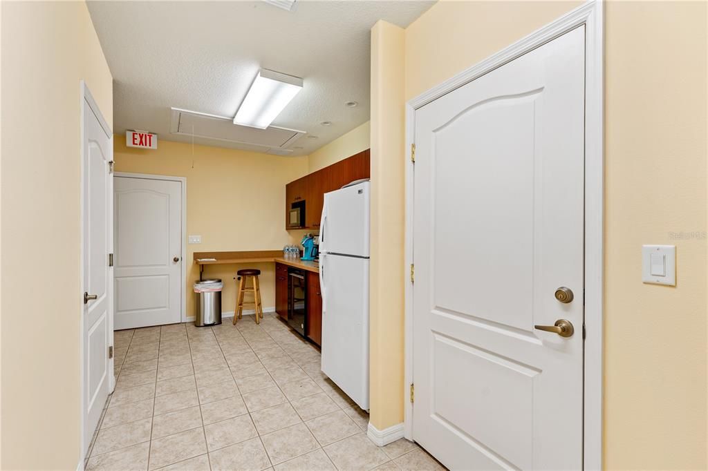 На продажу: $1,100,000 (0 спален, 0 ванн, 3018 Квадратных фут)