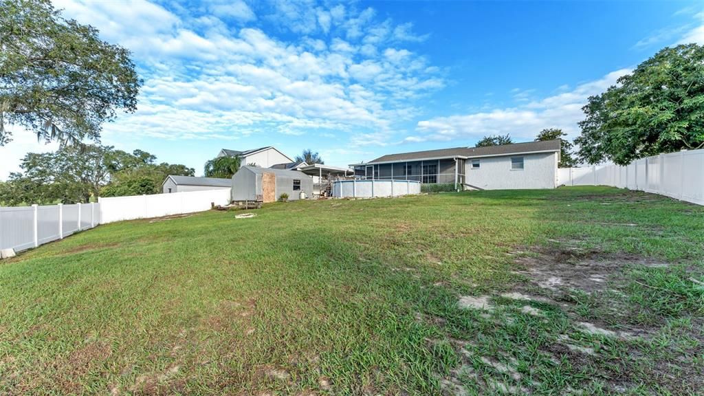 For Sale: $275,000 (4 beds, 2 baths, 1536 Square Feet)