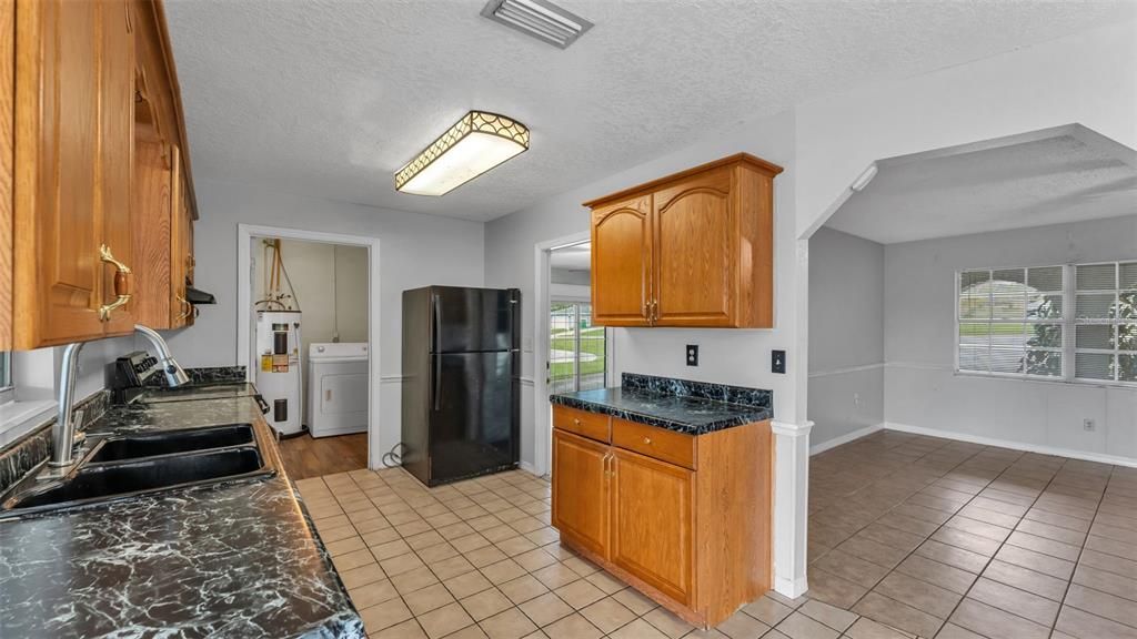 For Sale: $275,000 (4 beds, 2 baths, 1536 Square Feet)