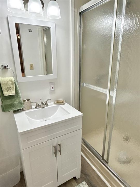 For Sale: $389,000 (3 beds, 3 baths, 1352 Square Feet)