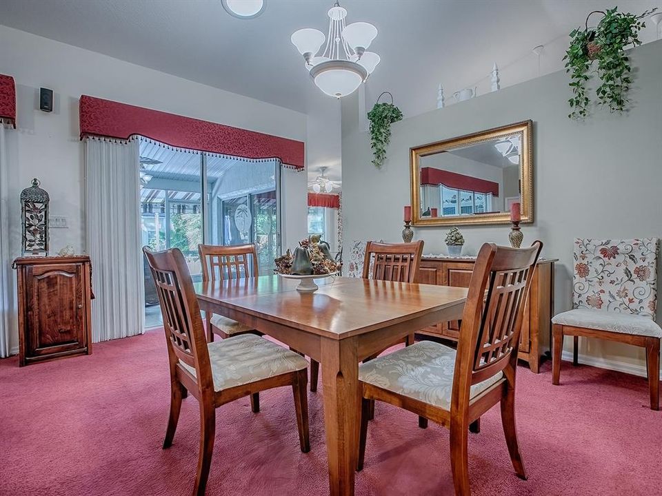 На продажу: $299,000 (3 спален, 2 ванн, 1967 Квадратных фут)