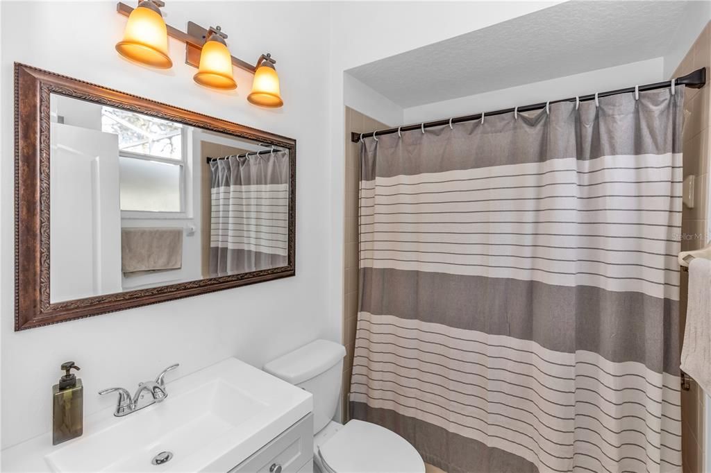 For Sale: $529,999 (5 beds, 3 baths, 3143 Square Feet)