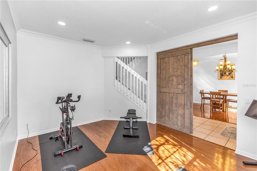 For Sale: $529,999 (5 beds, 3 baths, 3143 Square Feet)