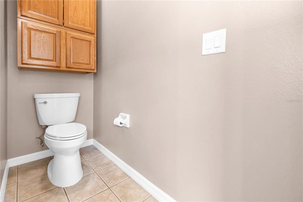 For Sale: $529,999 (5 beds, 3 baths, 3143 Square Feet)