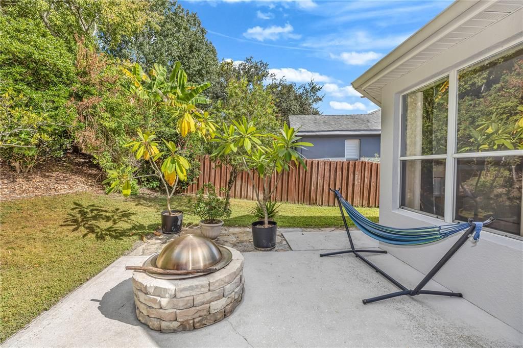 For Sale: $529,999 (5 beds, 3 baths, 3143 Square Feet)