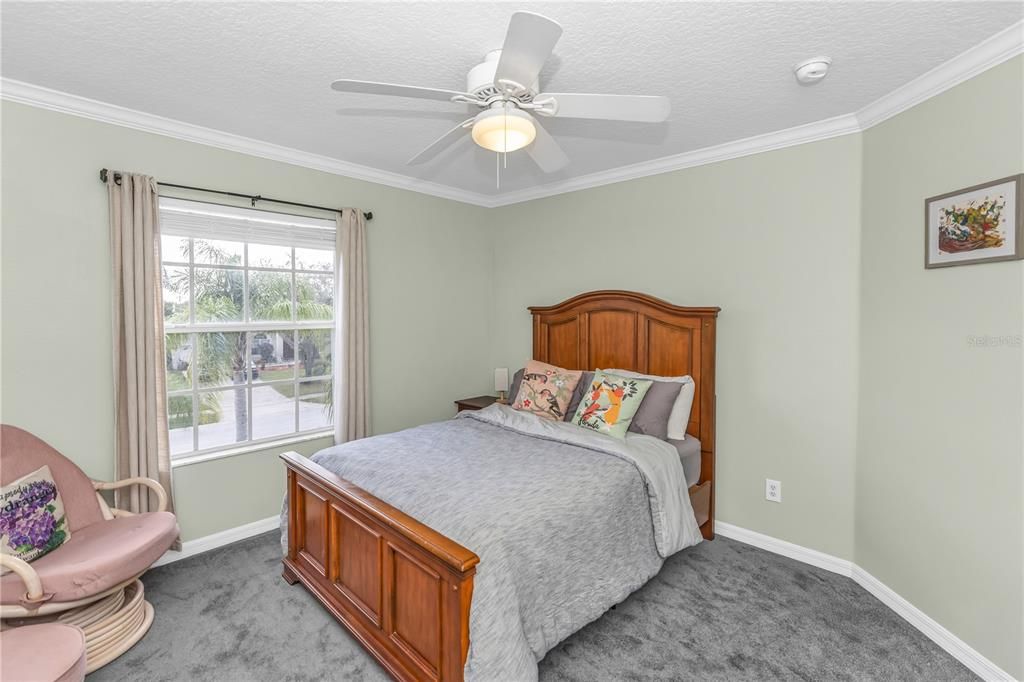 For Sale: $529,999 (5 beds, 3 baths, 3143 Square Feet)