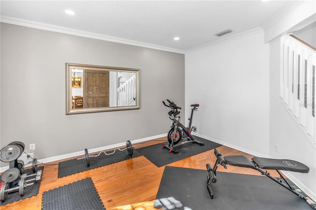 For Sale: $529,999 (5 beds, 3 baths, 3143 Square Feet)