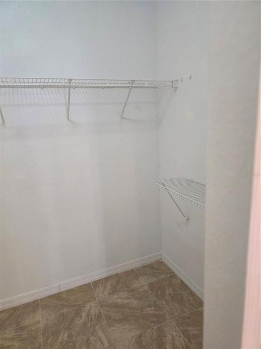 For Rent: $1,950 (2 beds, 2 baths, 1140 Square Feet)