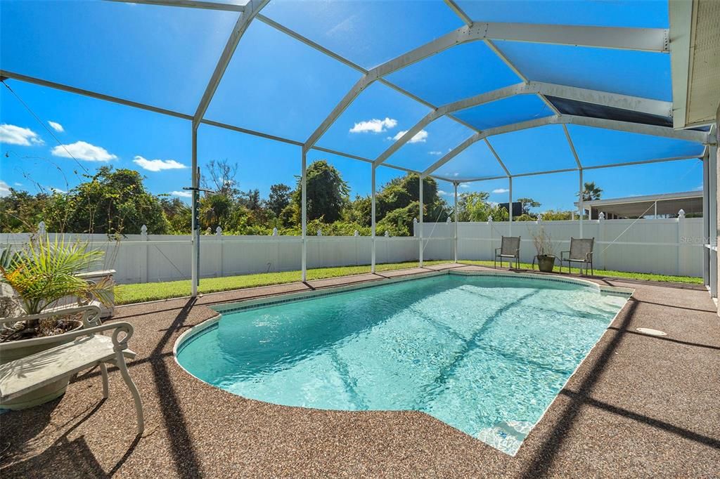 Active With Contract: $464,900 (5 beds, 3 baths, 2350 Square Feet)