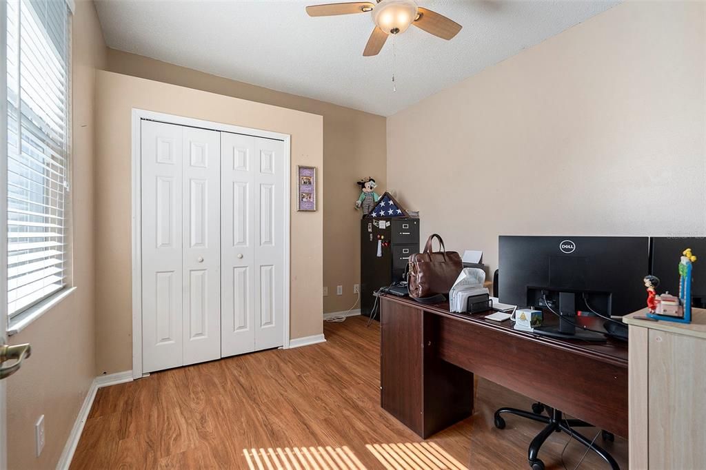 Active With Contract: $464,900 (5 beds, 3 baths, 2350 Square Feet)