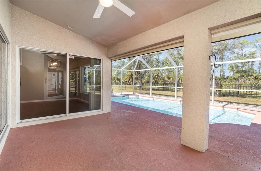 На продажу: $485,000 (3 спален, 2 ванн, 2054 Квадратных фут)