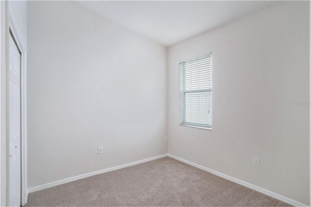 Под контрактом: $360,000 (4 спален, 2 ванн, 2169 Квадратных фут)