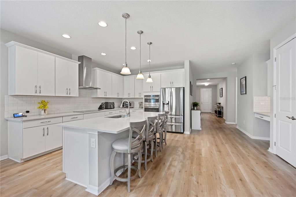 For Sale: $452,900 (4 beds, 3 baths, 2197 Square Feet)