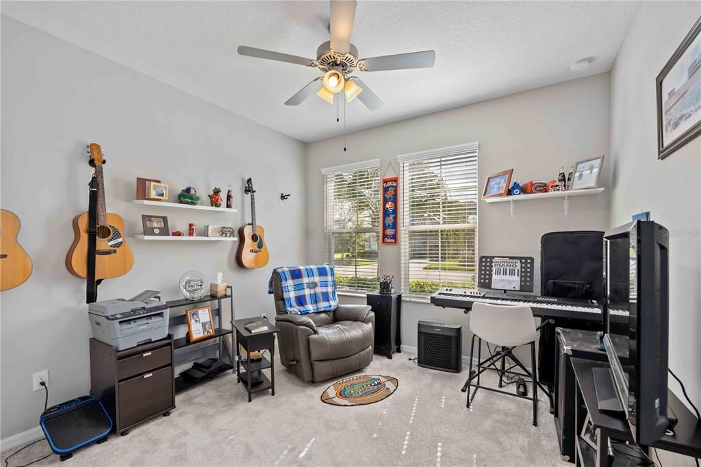 For Sale: $452,900 (4 beds, 3 baths, 2197 Square Feet)