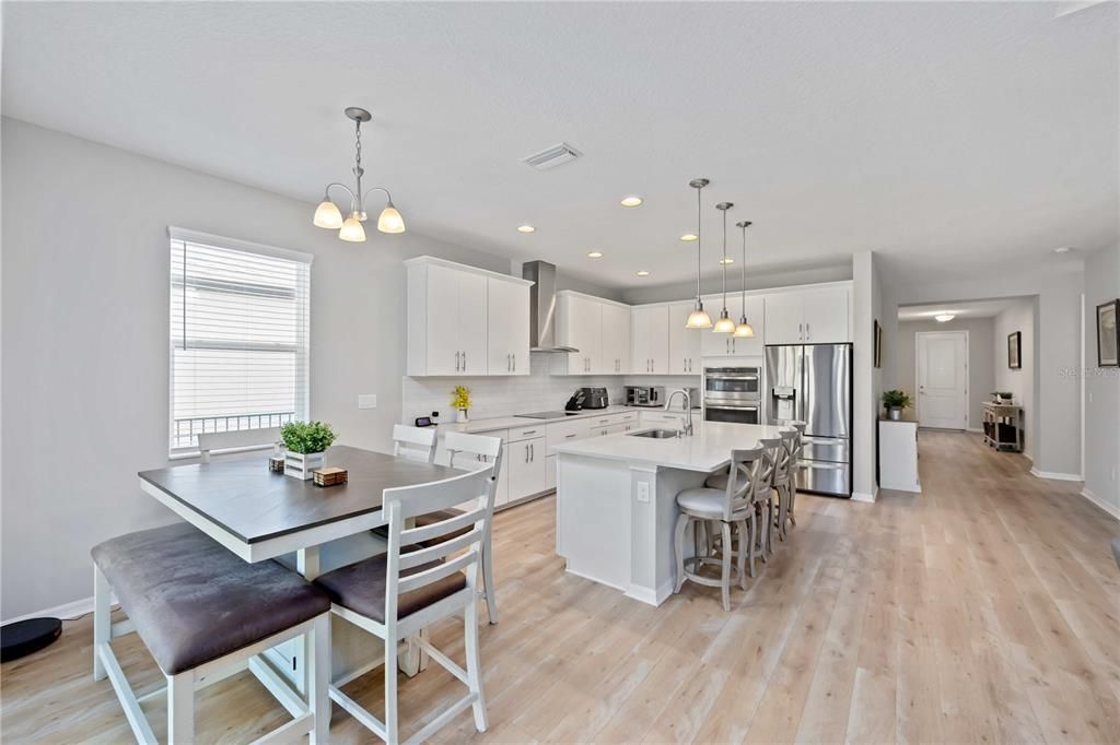 For Sale: $452,900 (4 beds, 3 baths, 2197 Square Feet)