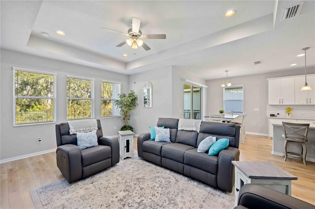 For Sale: $452,900 (4 beds, 3 baths, 2197 Square Feet)