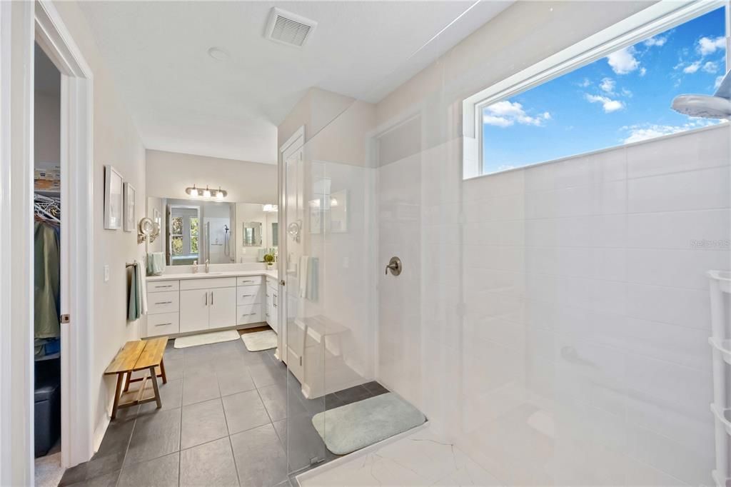 For Sale: $452,900 (4 beds, 3 baths, 2197 Square Feet)