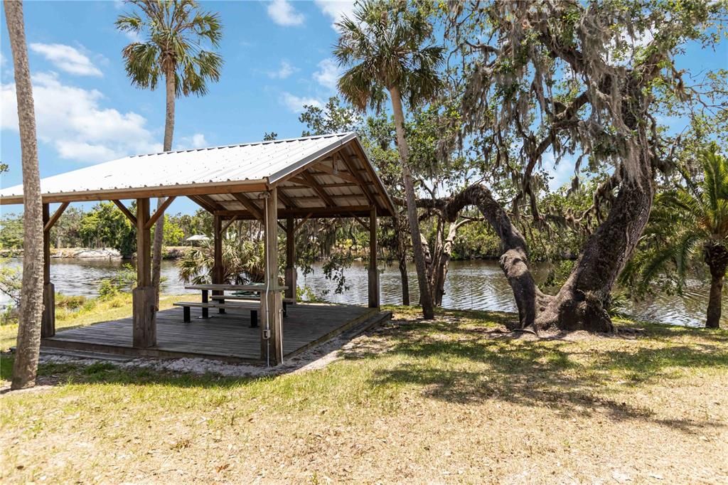 For Sale: $452,900 (4 beds, 3 baths, 2197 Square Feet)