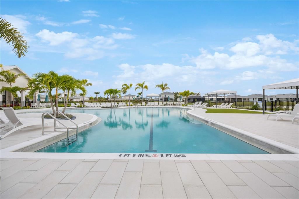 Activo con contrato: $499,000 (4 camas, 3 baños, 2134 Pies cuadrados)