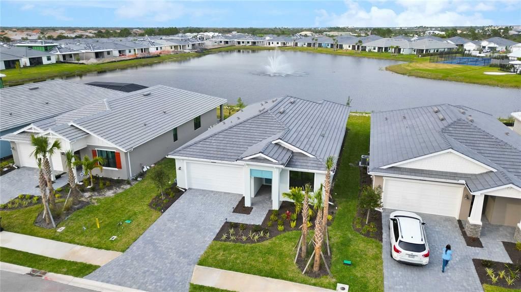 Activo con contrato: $499,000 (4 camas, 3 baños, 2134 Pies cuadrados)