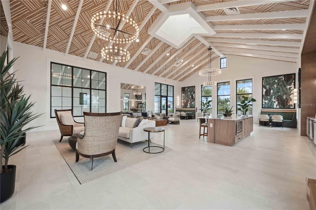 Activo con contrato: $499,000 (4 camas, 3 baños, 2134 Pies cuadrados)