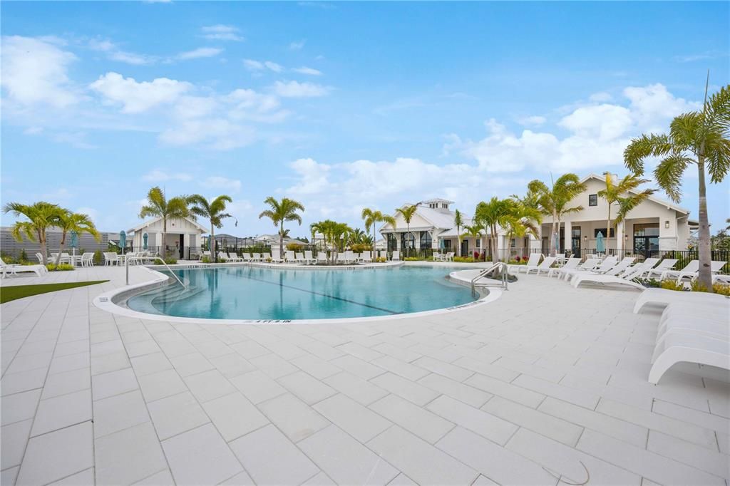 Activo con contrato: $499,000 (4 camas, 3 baños, 2134 Pies cuadrados)