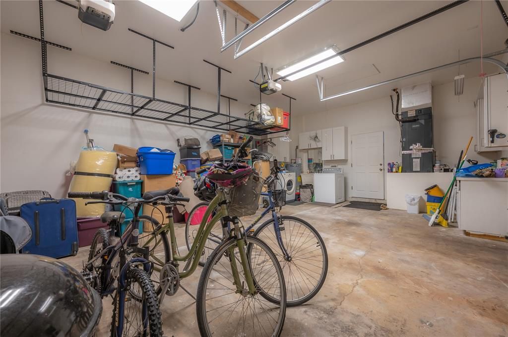 For Sale: $465,000 (3 beds, 2 baths, 1983 Square Feet)