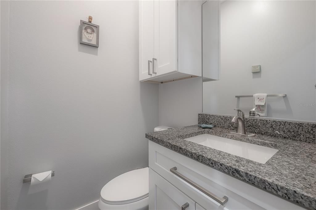 For Sale: $465,000 (3 beds, 2 baths, 1983 Square Feet)