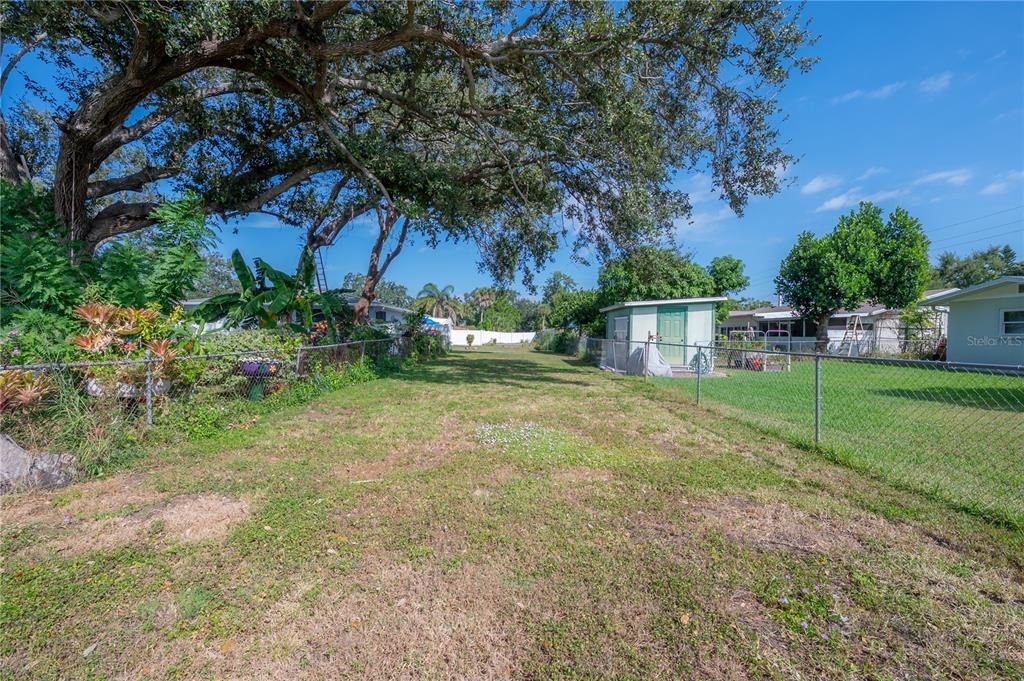 For Sale: $465,000 (3 beds, 2 baths, 1983 Square Feet)