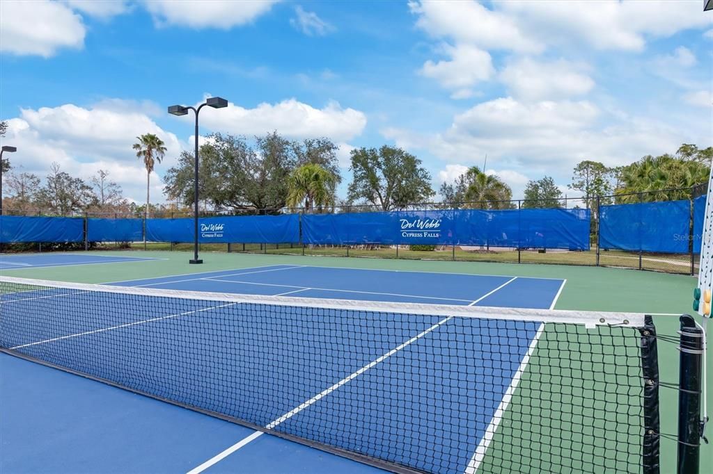 待售: $477,000 (2 贝兹, 2 浴室, 1815 平方英尺)