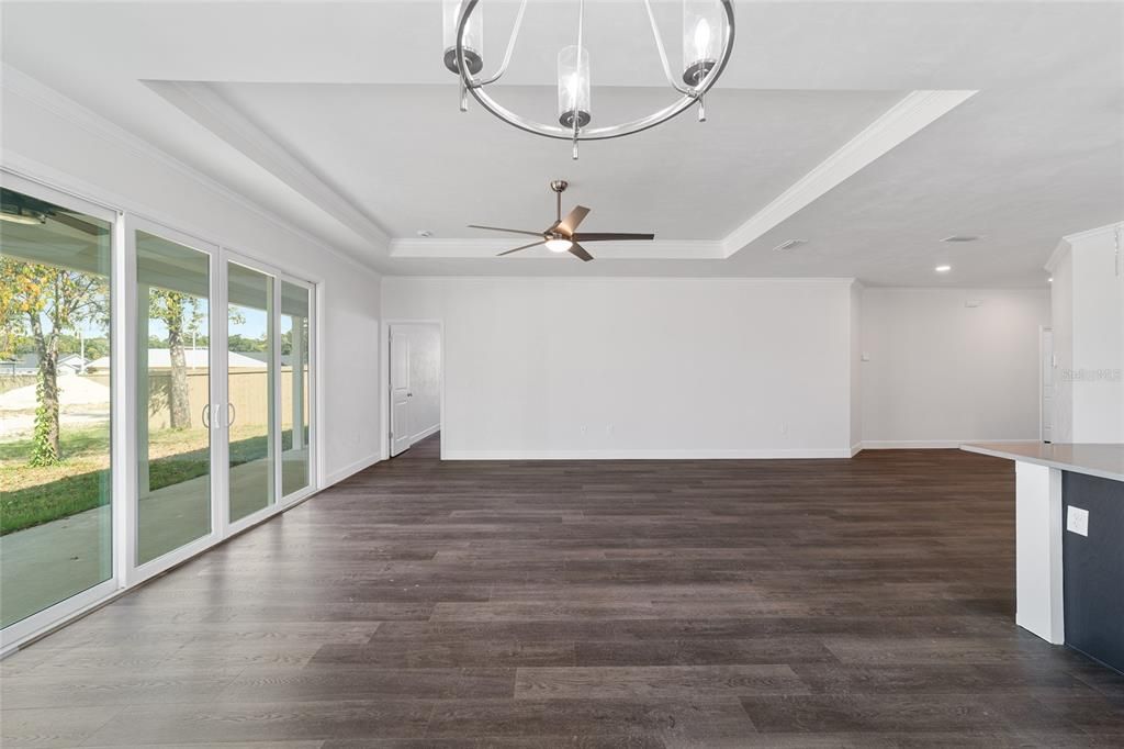 En Venta: $422,000 (3 camas, 2 baños, 1777 Pies cuadrados)