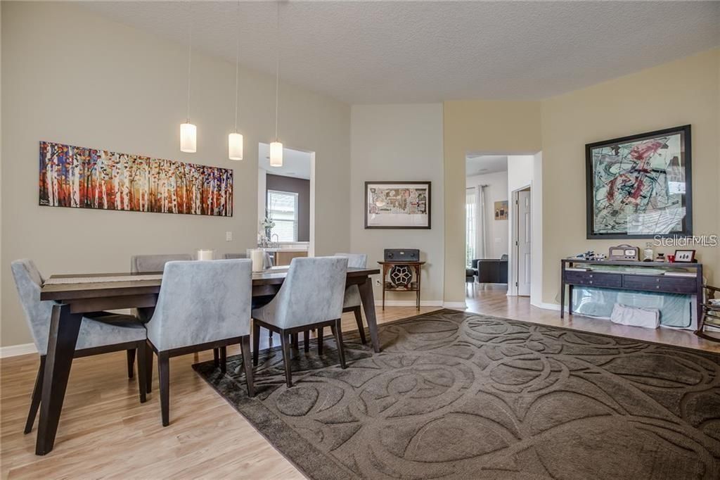 В аренду: $2,400 (3 спален, 2 ванн, 1579 Квадратных фут)