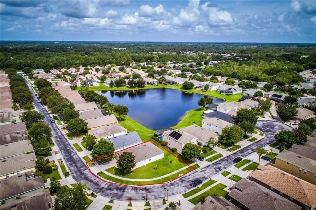 В аренду: $2,400 (3 спален, 2 ванн, 1579 Квадратных фут)