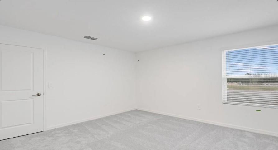 For Sale: $394,940 (5 beds, 3 baths, 2287 Square Feet)