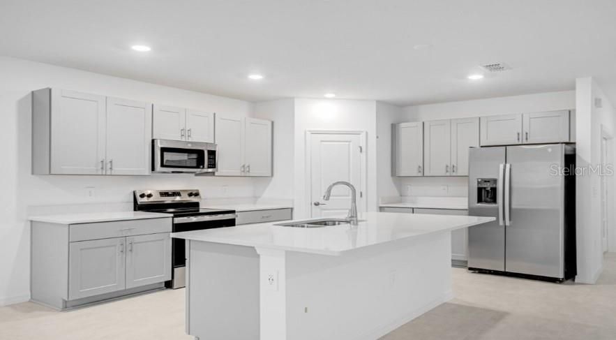 For Sale: $394,940 (5 beds, 3 baths, 2287 Square Feet)