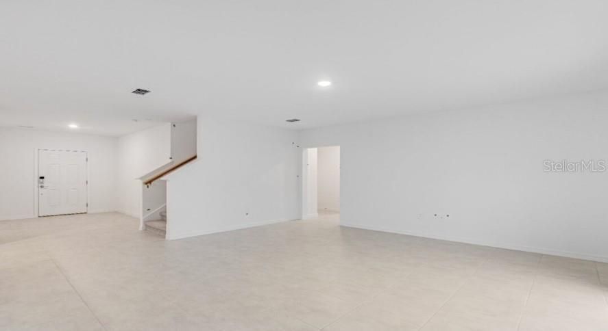 For Sale: $394,940 (5 beds, 3 baths, 2287 Square Feet)