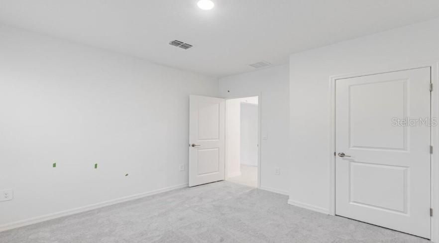 For Sale: $394,940 (5 beds, 3 baths, 2287 Square Feet)