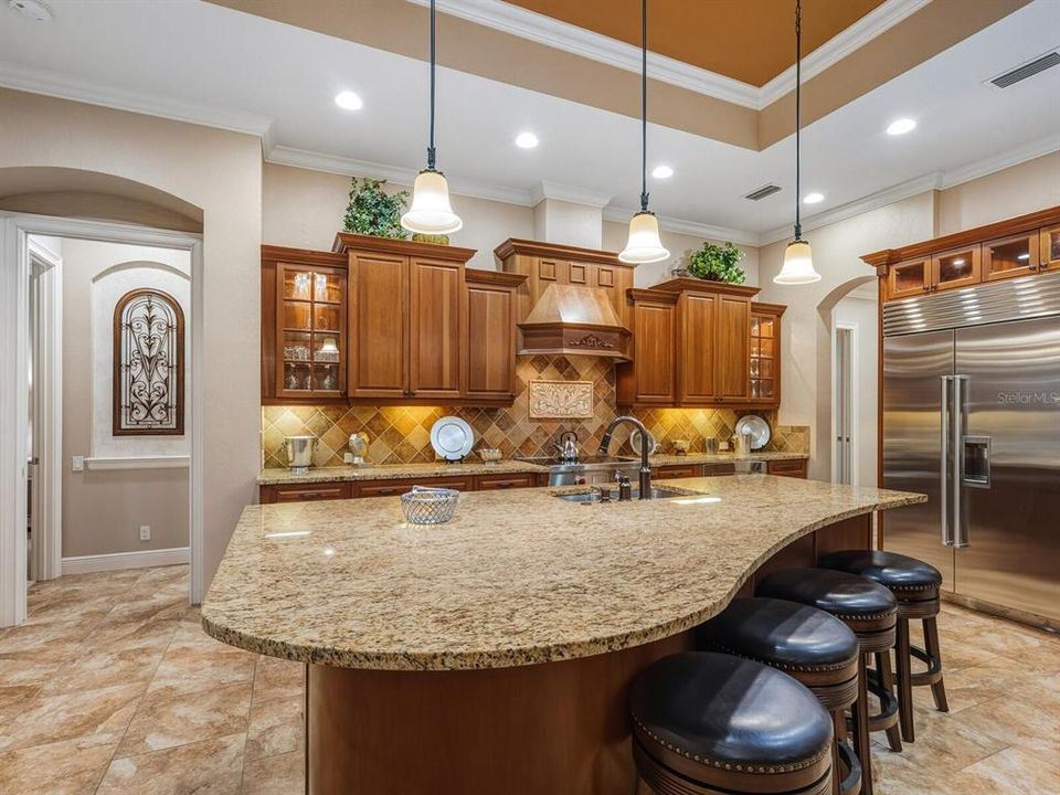 На продажу: $1,579,900 (3 спален, 4 ванн, 3846 Квадратных фут)