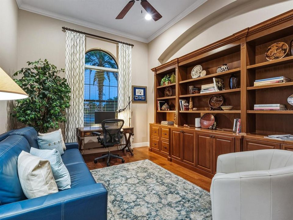 На продажу: $1,579,900 (3 спален, 4 ванн, 3846 Квадратных фут)