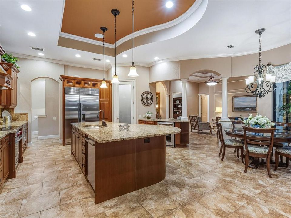 На продажу: $1,579,900 (3 спален, 4 ванн, 3846 Квадратных фут)