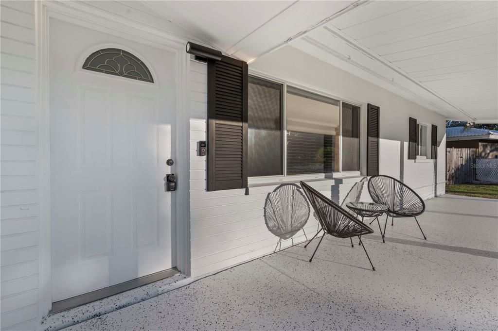 For Rent: $3,900 (3 beds, 2 baths, 1419 Square Feet)