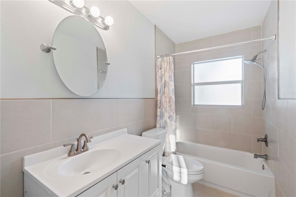 For Rent: $3,900 (3 beds, 2 baths, 1419 Square Feet)