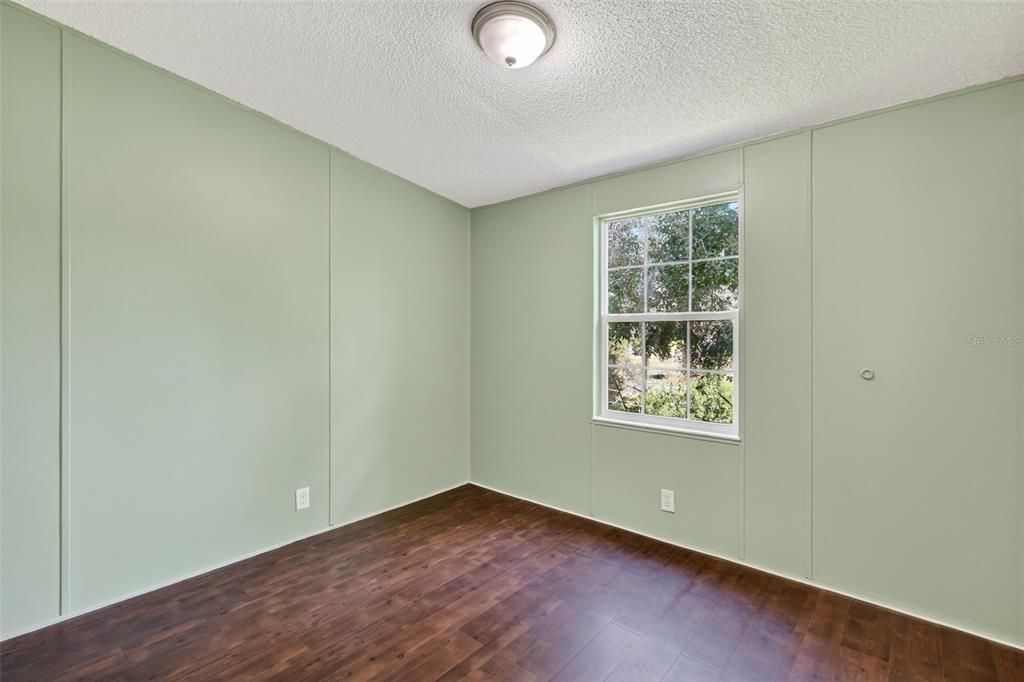 На продажу: $224,000 (3 спален, 2 ванн, 1296 Квадратных фут)