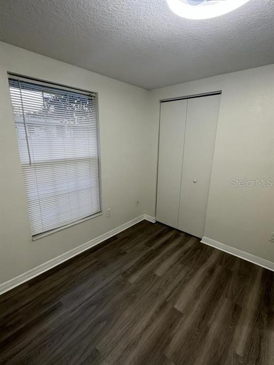 出租: $1,990 (3 贝兹, 2 浴室, 1404 平方英尺)