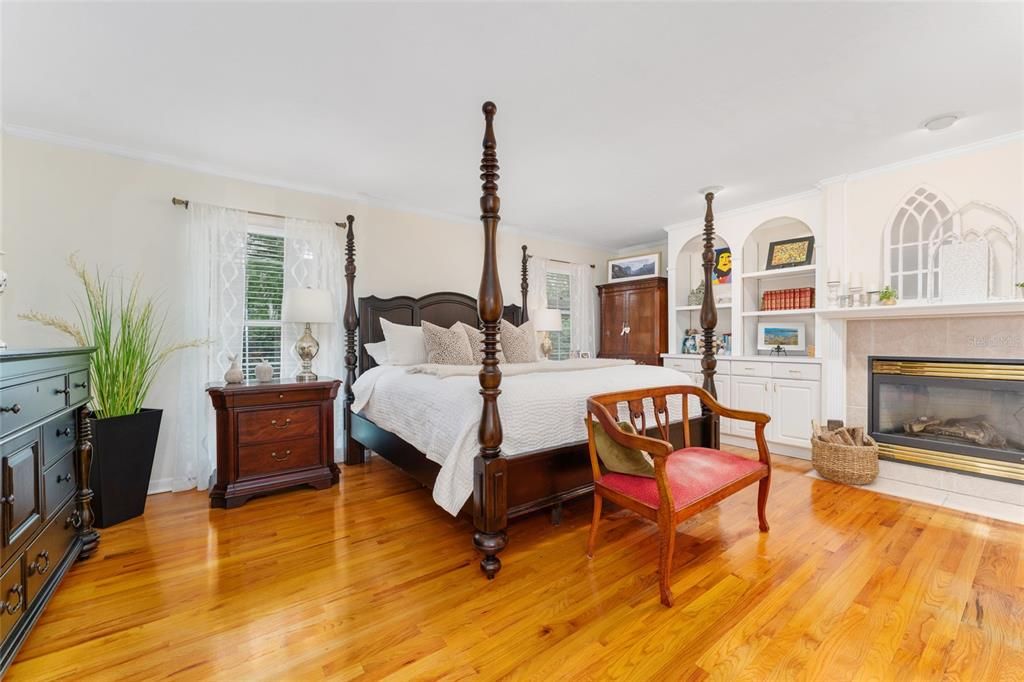 Active With Contract: $885,000 (4 beds, 3 baths, 3769 Square Feet)