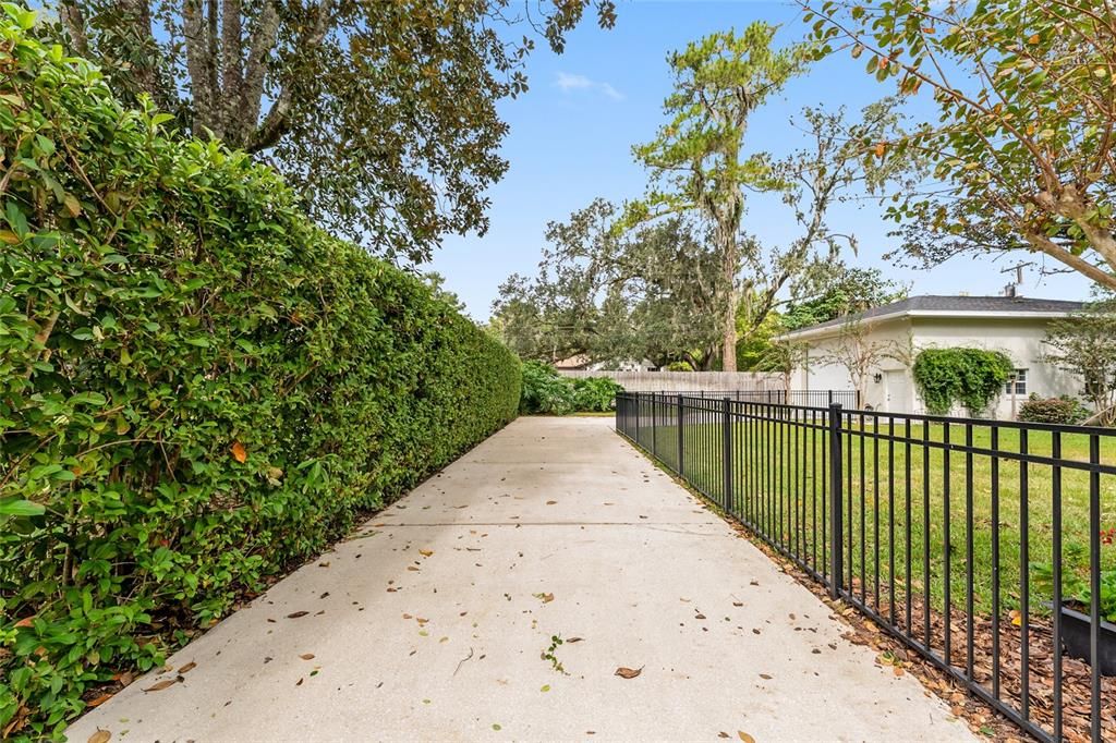 Active With Contract: $885,000 (4 beds, 3 baths, 3769 Square Feet)