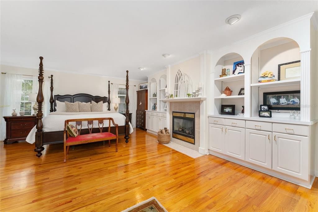 Active With Contract: $885,000 (4 beds, 3 baths, 3769 Square Feet)