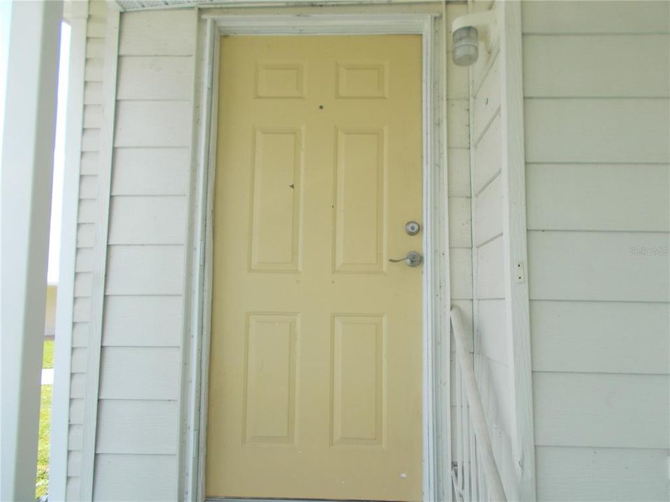 For Sale: $140,000 (2 beds, 2 baths, 1351 Square Feet)